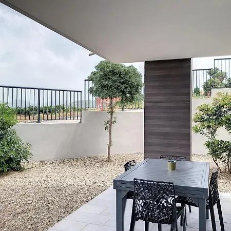 Tres Beau T3 Grand Jardin