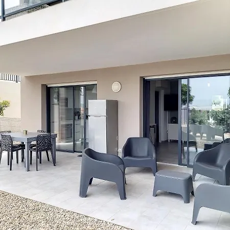 Апартаменты Tres Beau T3 Grand Jardin Albitreccia